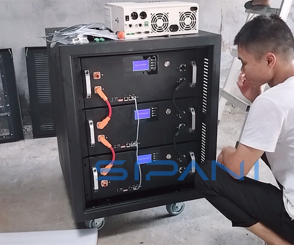 Производитель аккумуляторов Ess поддерживает клиентов в установке систем освещения с накоплением энергии мощностью 30 кВтч