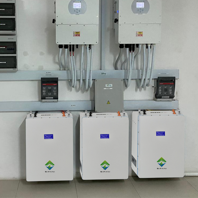 Полное руководство по установке батарей в стойку, на стену и в серверную стойку