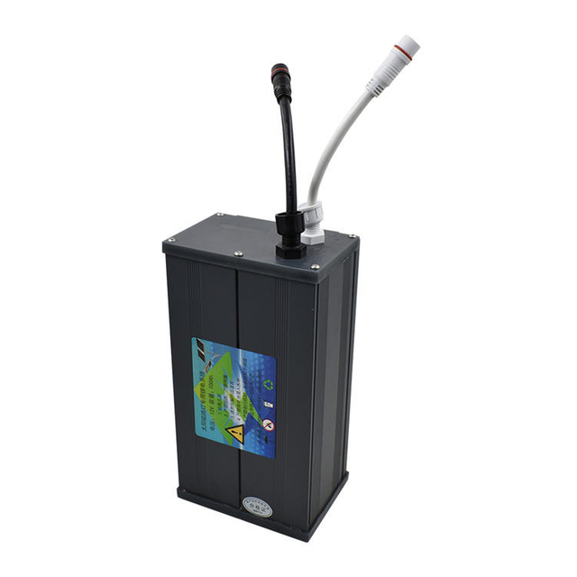 2021 Лучшие продажи литий-ионный аккумулятор алюминиевый материал литиевая солнечная батарея люмен 11,1 В литий-ионный аккумулятор